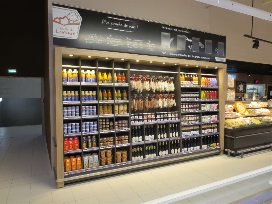 Présentoir saucissons, vins et jus grande surface
